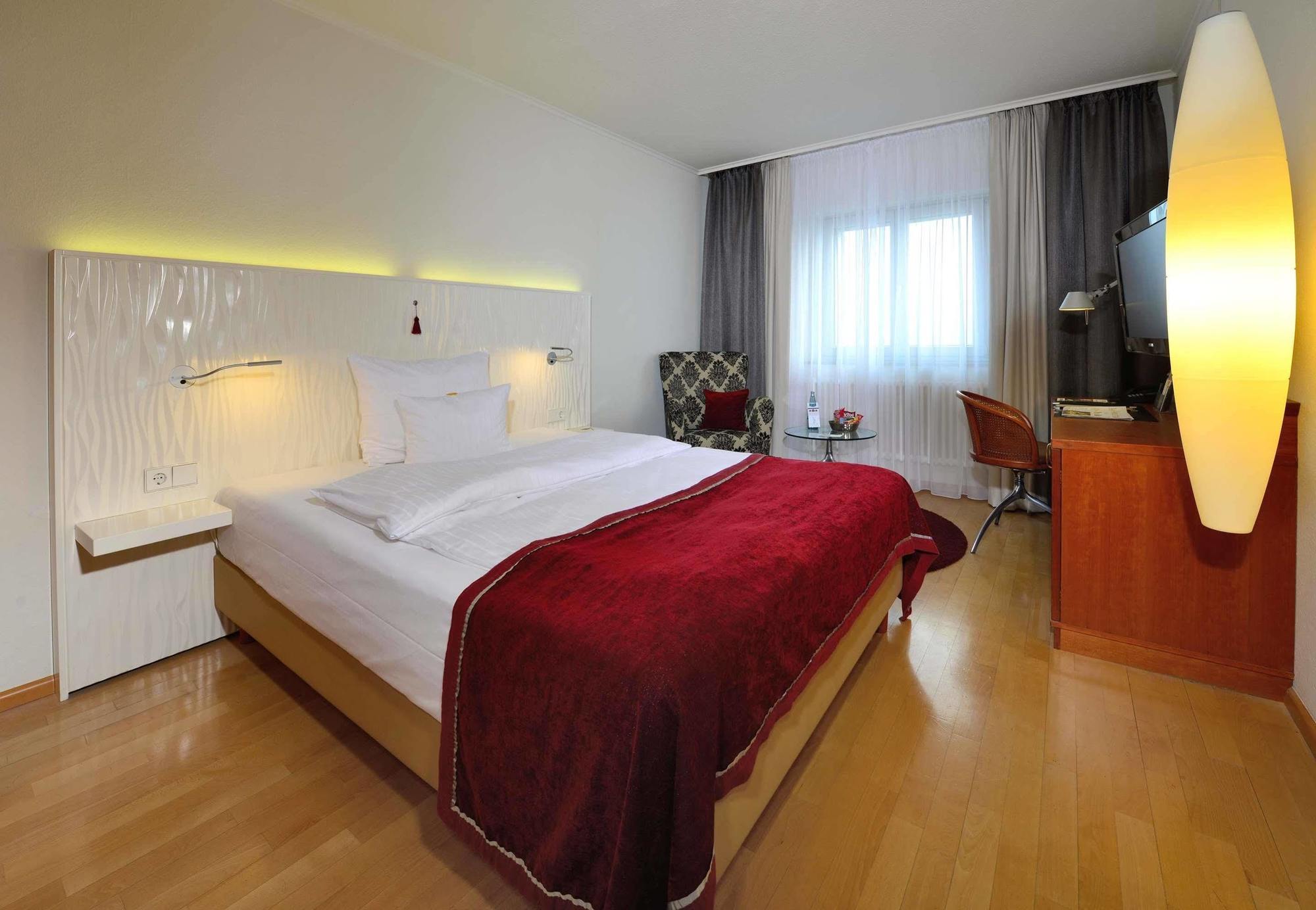 Best Western Premier Hotel Victoria Freiburg im Breisgau Eksteriør billede